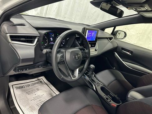 Used 2025 Toyota Corolla SE FWD image 15