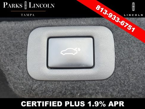 Used 2022 Lexus LS 500 w/ Interior Upgrade Package RWD image 9