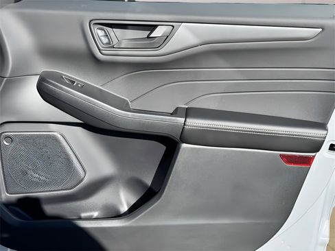 New 2026 Ford Escape Active w/ Cold Weather Package image 27