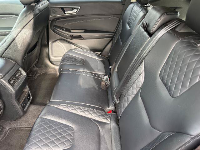 Certified 2024 Ford Edge Titanium AWD/4WD image 11