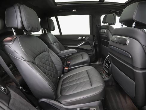 Certified 2026 BMW X7 xDrive40i AWD/4WD image 30