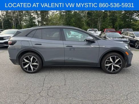 Used 2023 Volkswagen ID.4 Pro S AWD/4WD image 4