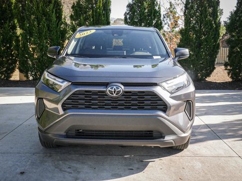 Used 2023 Toyota RAV4 LE image 3
