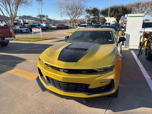 Used 2024 Chevrolet Camaro SS image 5