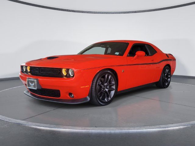 Certified 2022 Dodge Challenger R/T Scat Pack w/ Scat Pack Stripe RWD image 4
