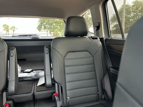 New 2026 Volkswagen Atlas SEL AWD/4WD image 14