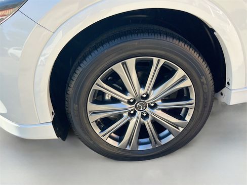 Used 2024 MAZDA CX-5 Signature image 33