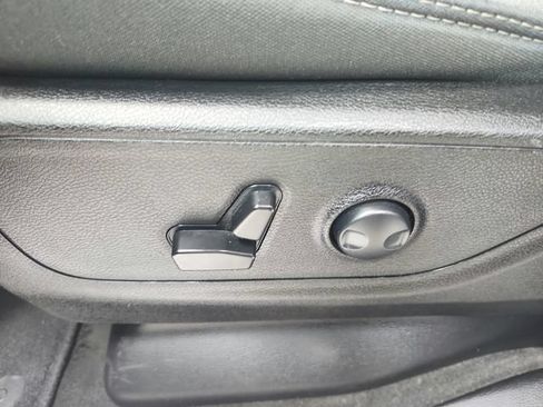 Used 2024 RAM 1500 Big Horn AWD/4WD image 21