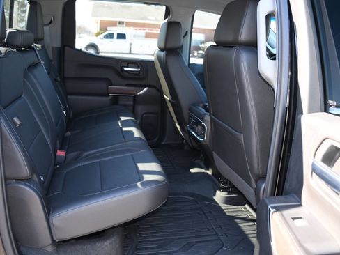Used 2019 GMC Sierra 1500 SLT w/ SLT Premium Plus Package image 24