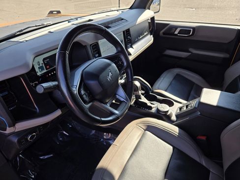 Used 2021 Ford Bronco Wildtrak image 14