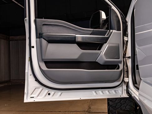 Used 2023 Ford F350 Limited w/ FX4 Off-Road Package image 32