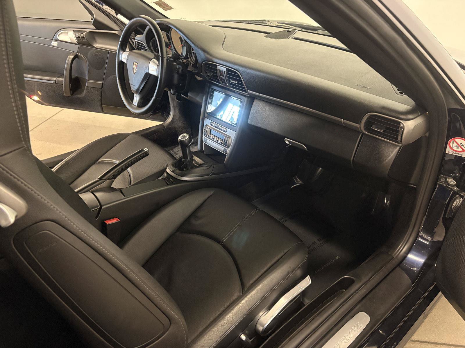 Used 2006 Porsche 911 Carrera RWD image 34