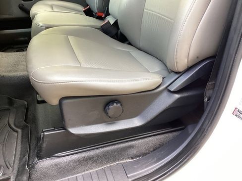 Used 2022 Ford F250 XL w/ STX Appearance Package image 27