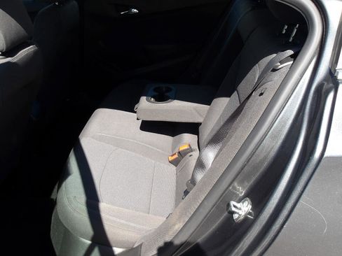 Used 2019 Chevrolet Cruze LT image 23