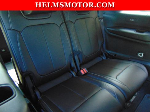 Certified 2024 Jeep Grand Cherokee L Limited w/ Luxury Tech Group II image 37