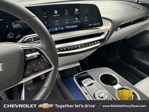 Used 2024 Cadillac Lyriq Luxury w/ LPO, Floor Liner Package RWD image 10