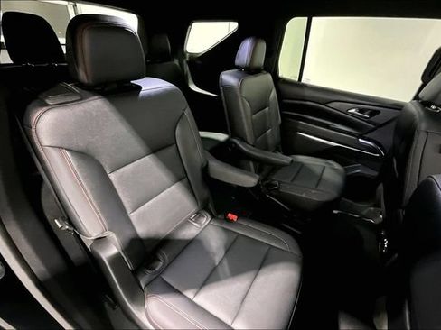 Used 2024 Chevrolet Traverse Z71 AWD/4WD image 30