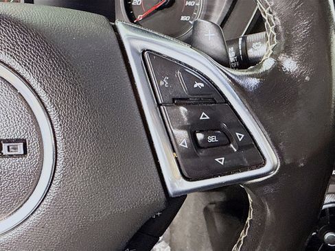 Used 2019 Chevrolet Camaro LT image 15