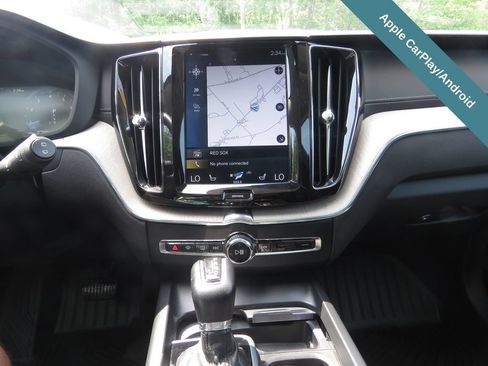 Used 2018 Volvo XC60 T5 Inscription w/ Convenience Package AWD/4WD image 27