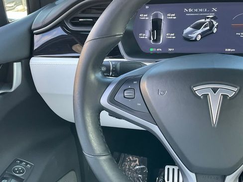 Used 2019 Tesla Model X Performance image 42