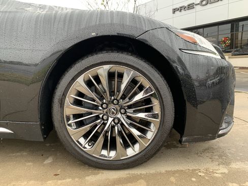 Used 2018 Lexus LS 500 AWD image 13