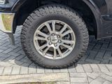 Used 2020 Ford F150 Lariat image 3