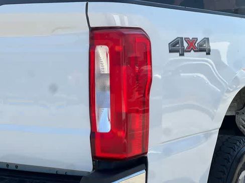 Used 2024 Ford F350 XLT AWD/4WD image 25