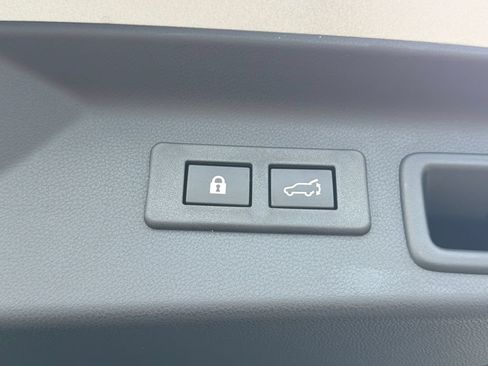 Certified 2026 Subaru Forester Touring AWD/4WD image 22