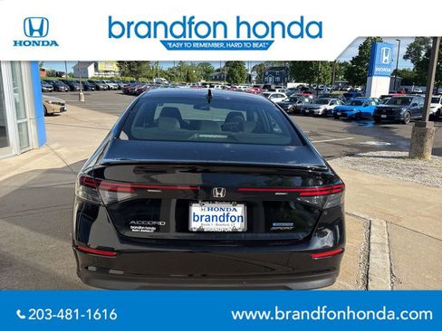Used 2024 Honda Accord Sport image 5