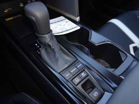 Certified 2026 Toyota Camry SE image 16