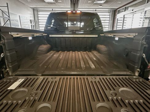 Used 2023 Nissan Frontier PRO-4X w/ Pro-4X Premium Package AWD/4WD image 30