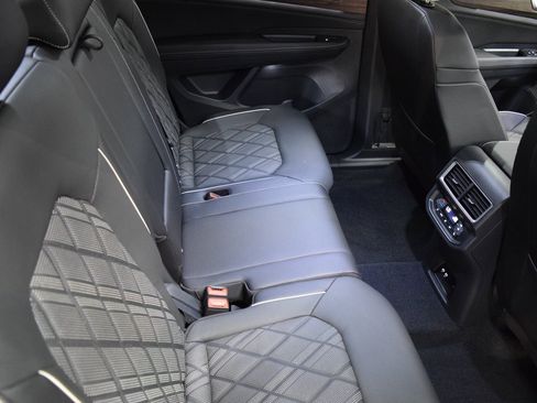 New 2025 Volkswagen Atlas SEL Premium R-Line image 6