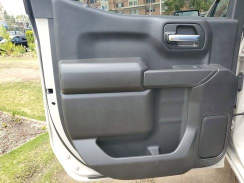 Used 2026 Chevrolet Silverado 1500 Custom w/ Turbomax Blackout Package RWD image 16