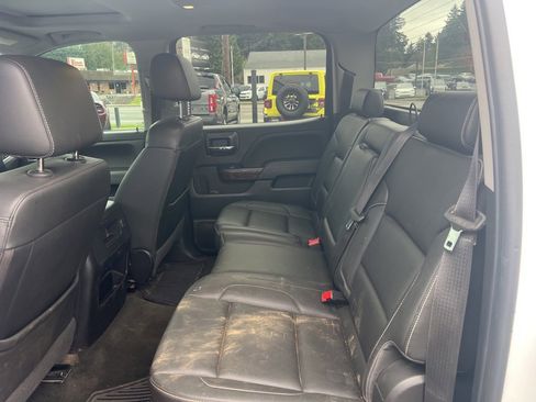 Used 2018 GMC Sierra 1500 SLT w/ SLT Premium Package image 7