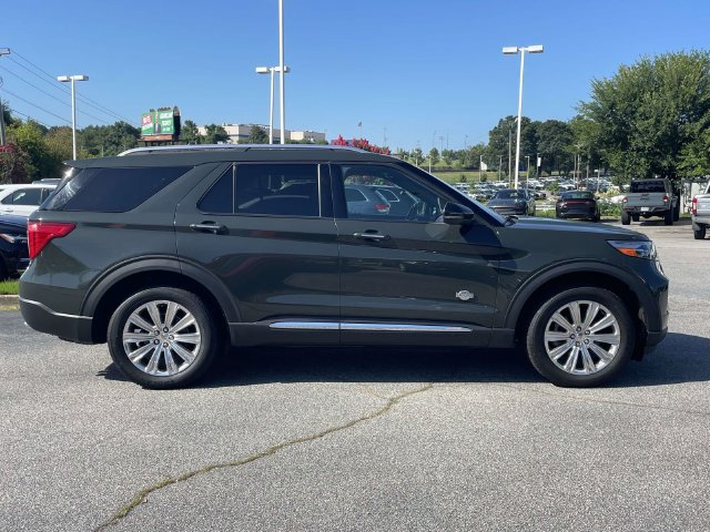 Used 2022 Ford Explorer King Ranch w/ Premium Technology Package AWD/4WD image 8
