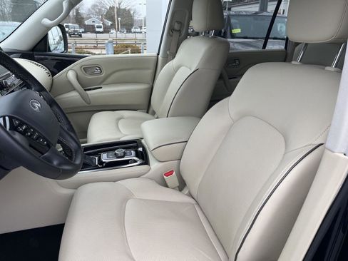 Certified 2024 INFINITI QX80 Luxe w/ Cargo Package AWD/4WD image 9