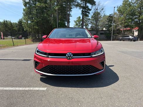 New 2026 Volkswagen Jetta SE FWD image 3