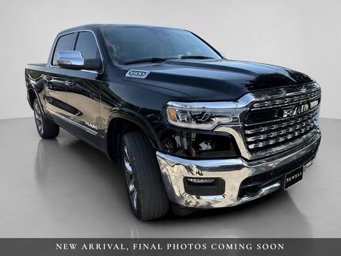 Used 2025 RAM 1500 Limited AWD/4WD image 2