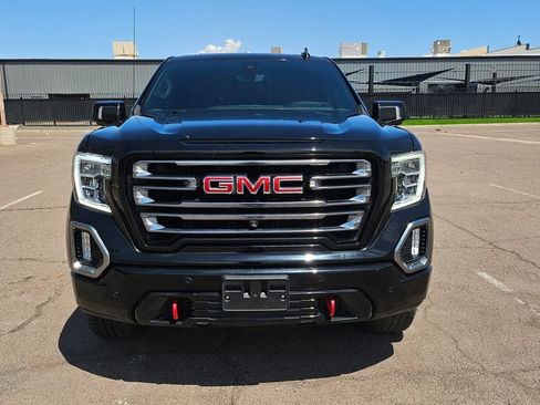 Used 2021 GMC Sierra 1500 AT4 w/ AT4 Premium Package AWD/4WD image 3