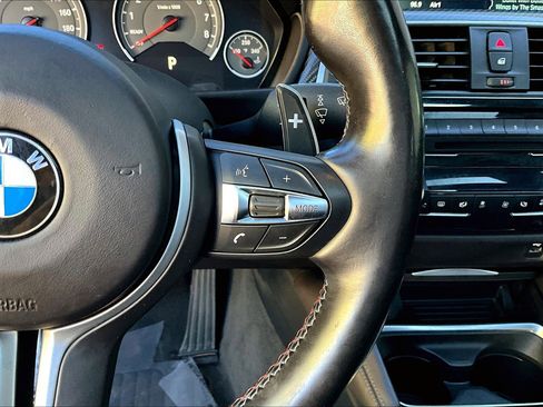 Used 2017 BMW M3 image 12