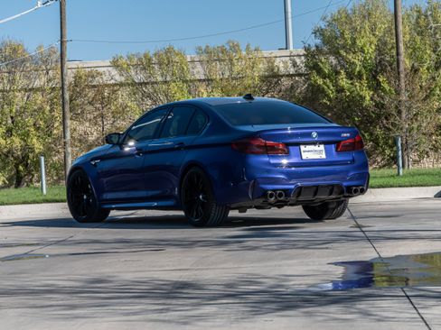 Used 2020 BMW M5 w/ Executive Package image 3