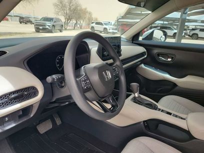 Used 2025 Honda HR-V LX