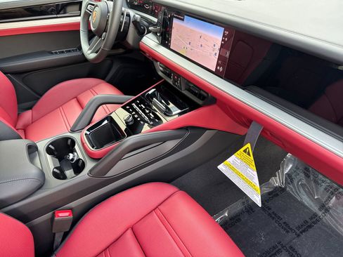 New 2026 Porsche Cayenne S AWD/4WD image 18