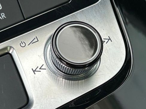 Used 2025 Audi Q7 2.0T Premium w/ Convenience Package image 42