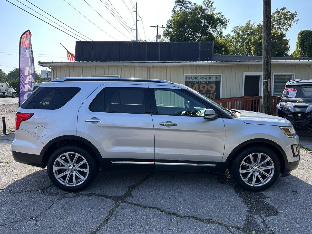 Used 2016 Ford Explorer Limited FWD image 4