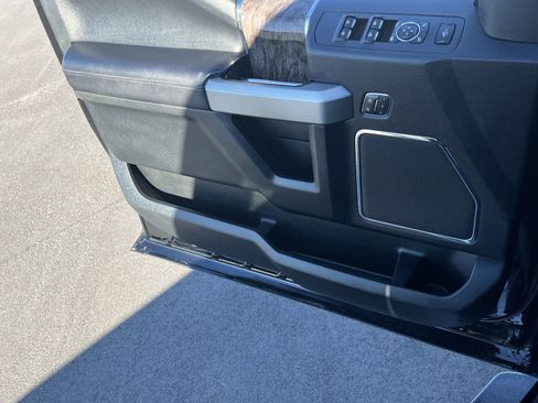 Used 2018 Ford F350 Lariat w/ Lariat Ultimate Package image 21