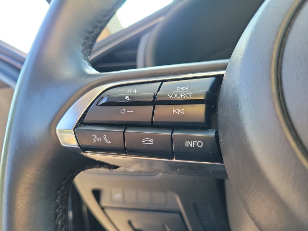 Used 2024 MAZDA MAZDA3 s FWD image 27