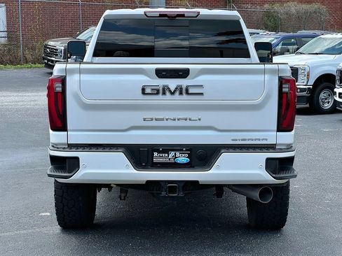 Used 2025 GMC Sierra 2500 Denali Ultimate AWD/4WD image 3
