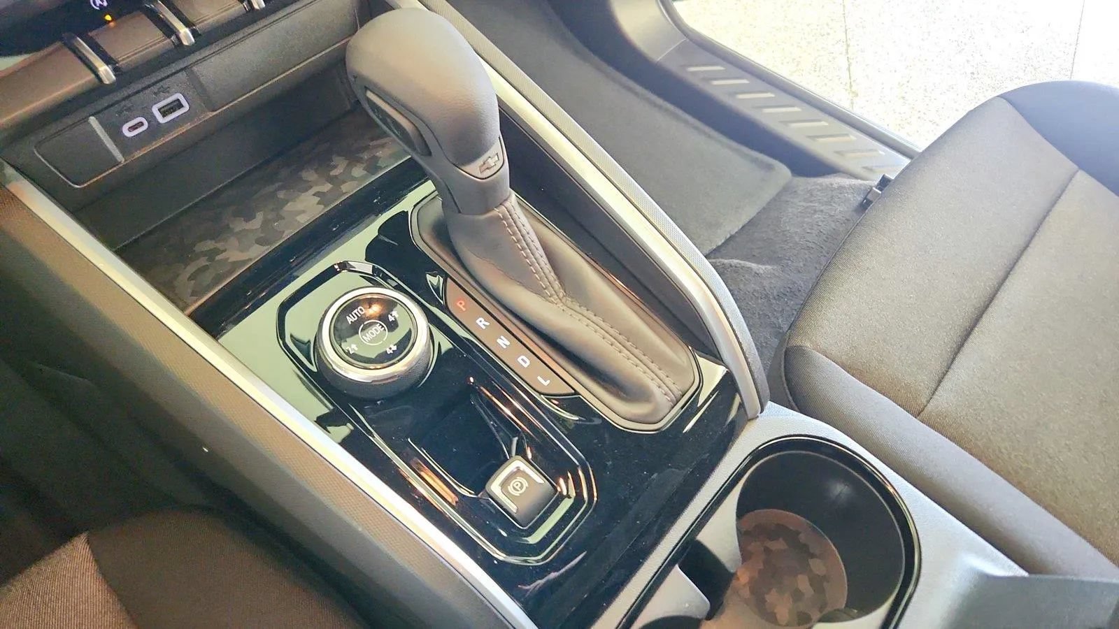 New 2026 Chevrolet Colorado Trail Boss AWD/4WD image 19