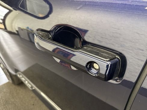 New 2026 Toyota Tundra Platinum image 11